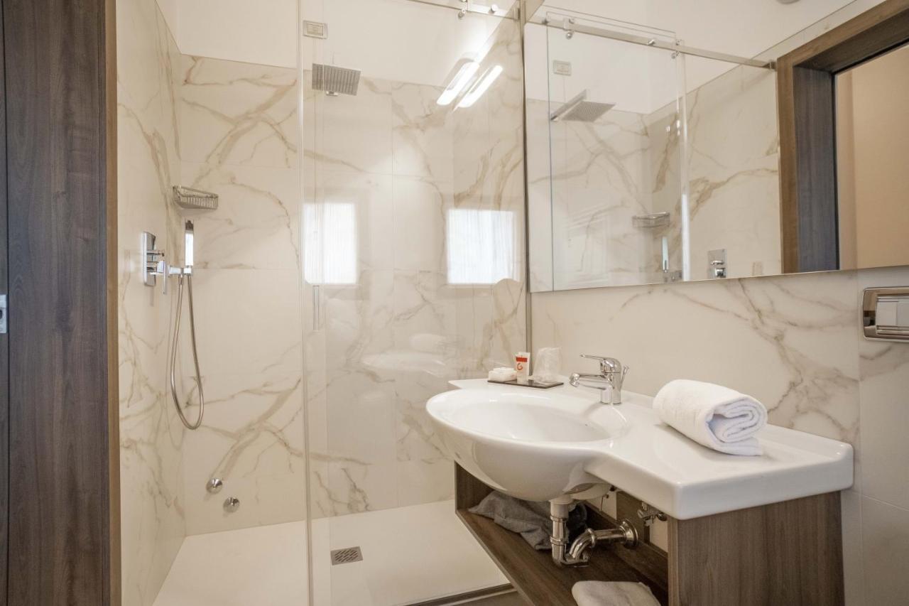 Hotel Guerro Castelvetro di Modena Εξωτερικό φωτογραφία