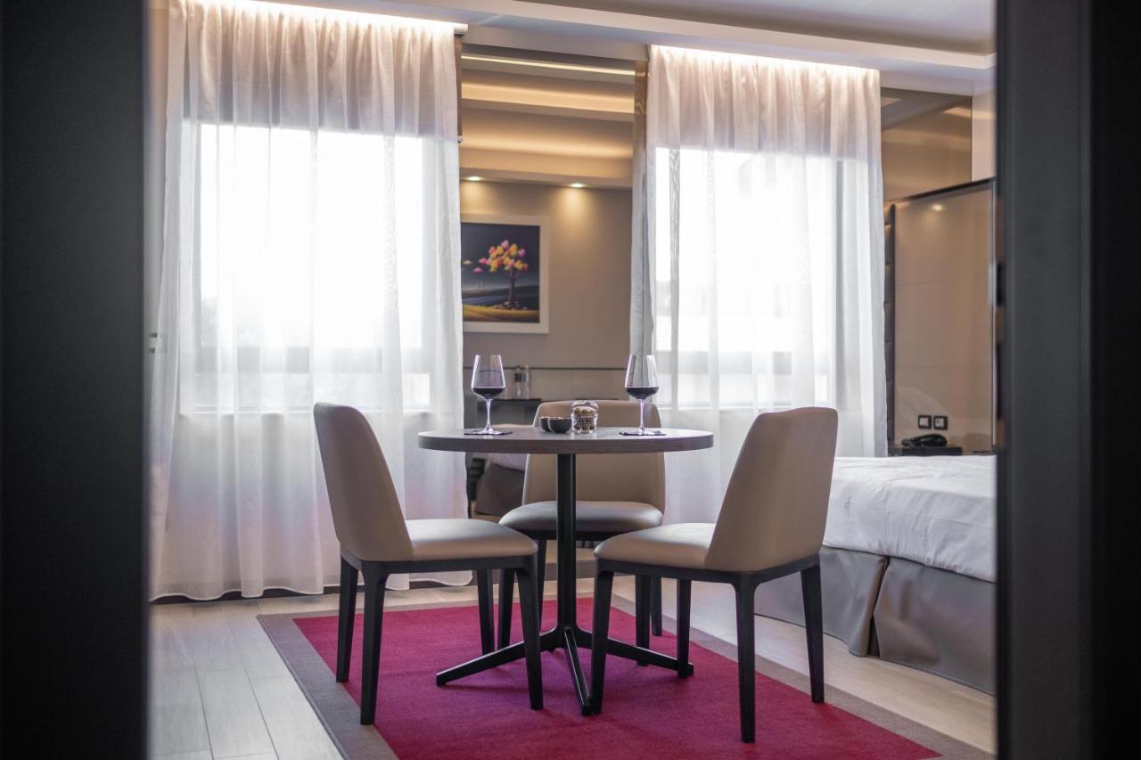 Hotel Guerro Castelvetro di Modena Εξωτερικό φωτογραφία