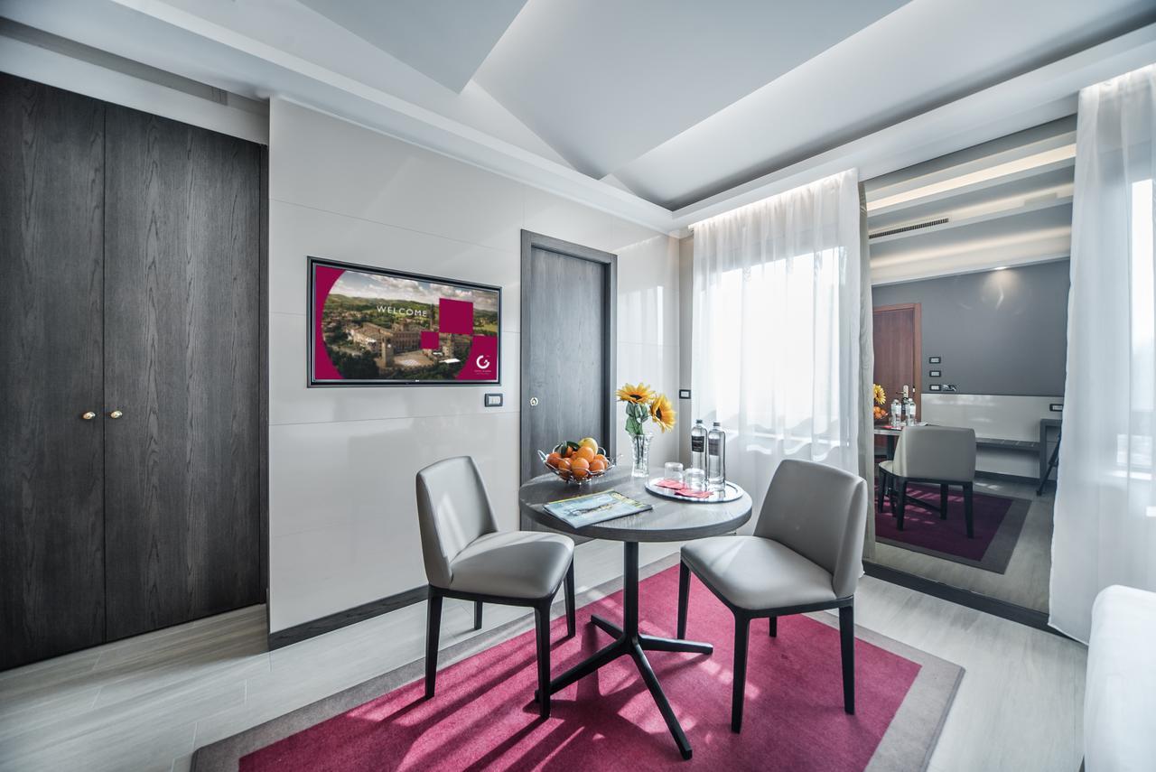 Hotel Guerro Castelvetro di Modena Εξωτερικό φωτογραφία